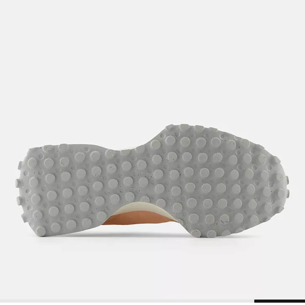 NEW BALANCE 327 - Picture 6 of 10